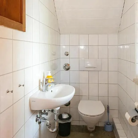 Apartment Reetgedecktes 50 Metern Von Der Ostsee